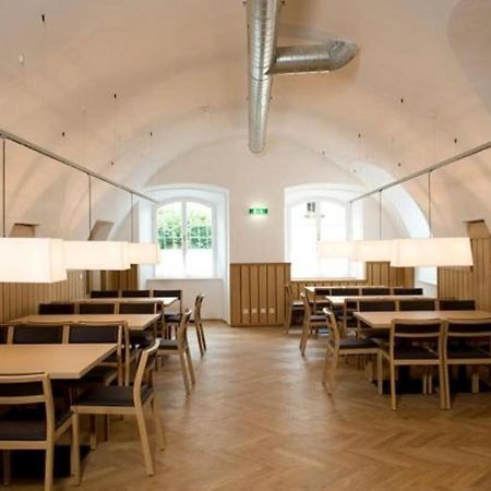 Hotel Kolping Hallein Extérieur photo